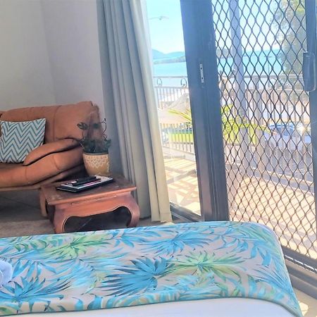 Whitsunday Waterfront Apartments Эйрли-Бич Экстерьер фото