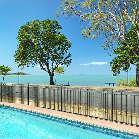 Whitsunday Waterfront Apartments Эйрли-Бич Экстерьер фото