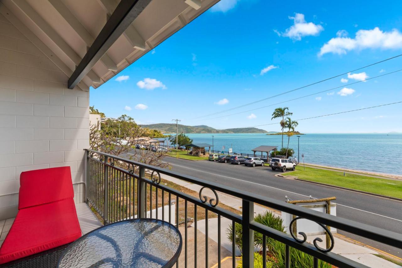 Whitsunday Waterfront Apartments Эйрли-Бич Экстерьер фото