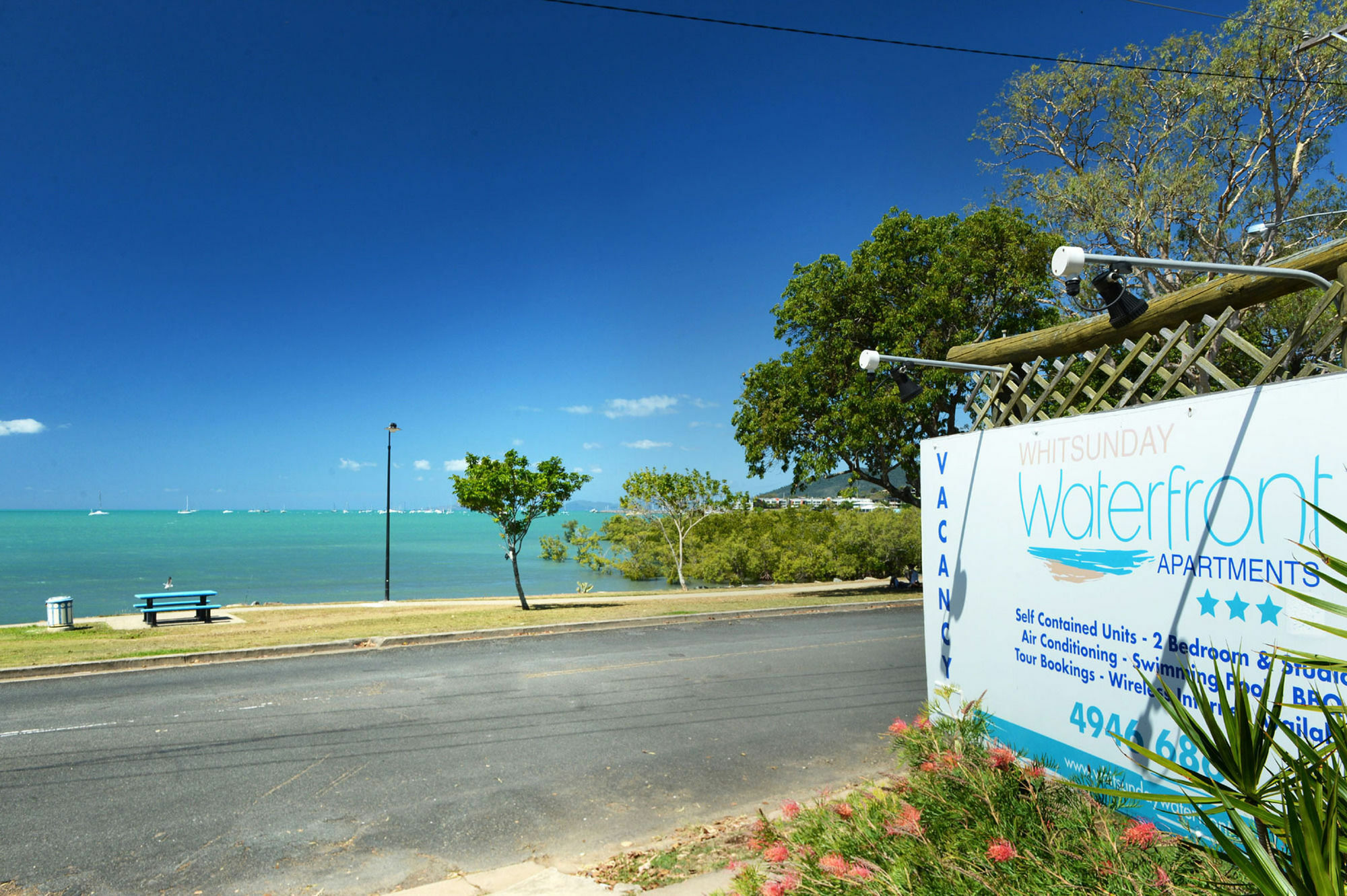 Whitsunday Waterfront Apartments Эйрли-Бич Экстерьер фото